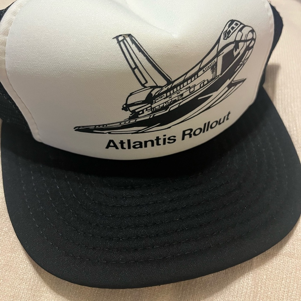 Atlantis Rollout Black and White Trucker‎ Hat